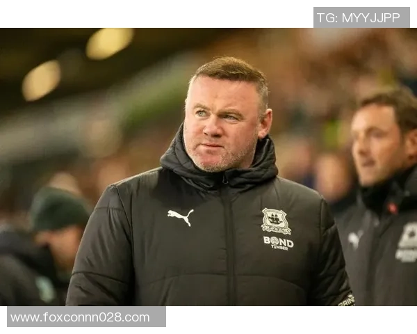 足总杯精彩对决：里昂大胜多特蒙德点球大战瞬间点燃全场气氛