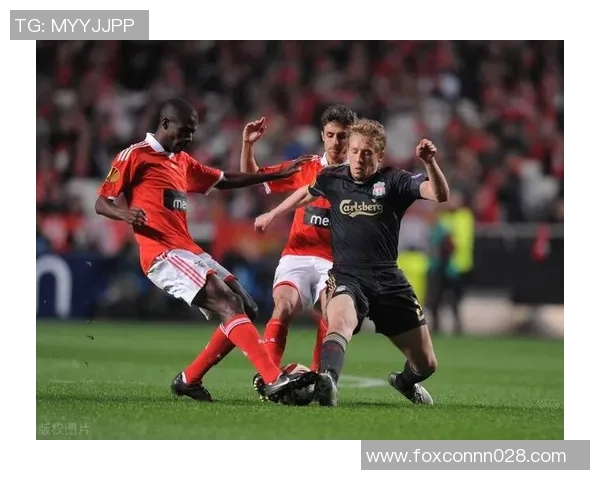 意甲赛场波尔图大胜里昂四球狂潮战术解析引发全场热议