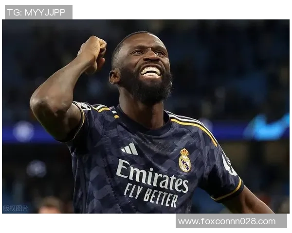 世界杯历史冷门皇马与阿森纳激战成和补时进球引发全场狂欢