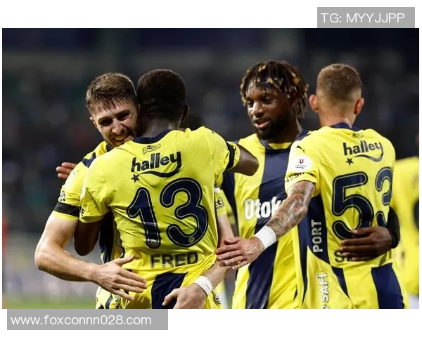 友谊赛曼联与尤文图斯激战成平局帽子戏法引发全场热潮