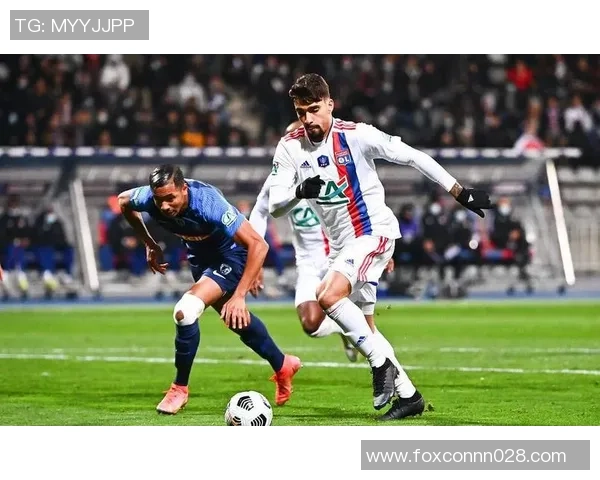 欧联杯精彩对决里昂逆袭多特蒙德补时进球引爆全场激情 欧联杯精彩对决里昂逆袭多特蒙德补时进球引爆全场激情