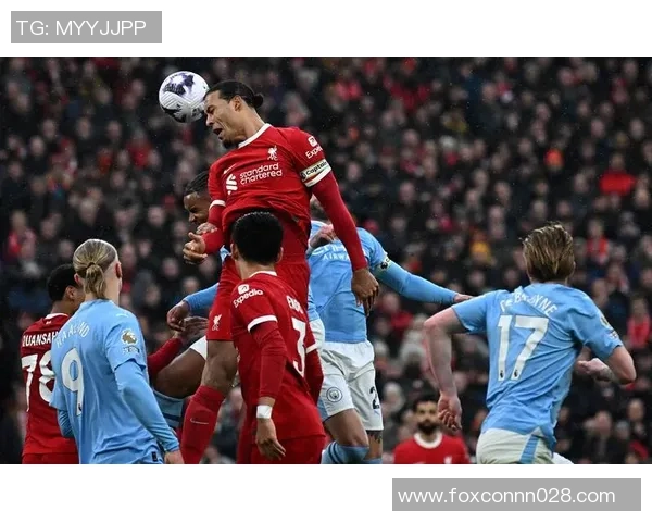 曼联绝杀利物浦夺足总杯精彩瞬间回顾引发全场狂欢