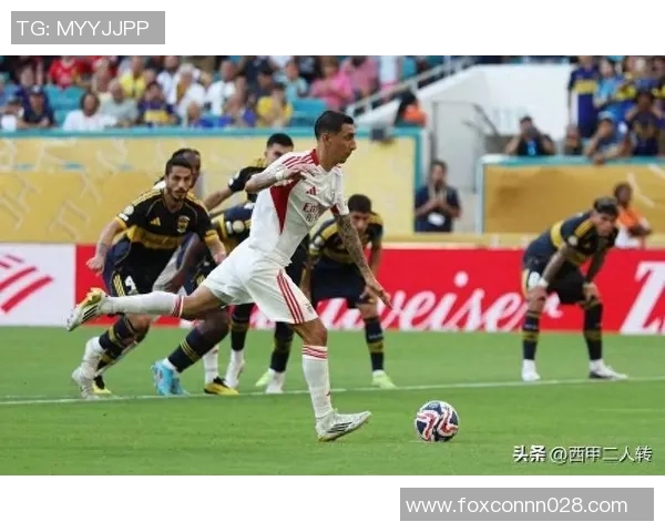 足总杯惊现冷门本菲卡逆转热刺引发争议判罚全场沸腾 足总杯惊现冷门本菲卡逆转热刺引发争议判罚全场沸腾